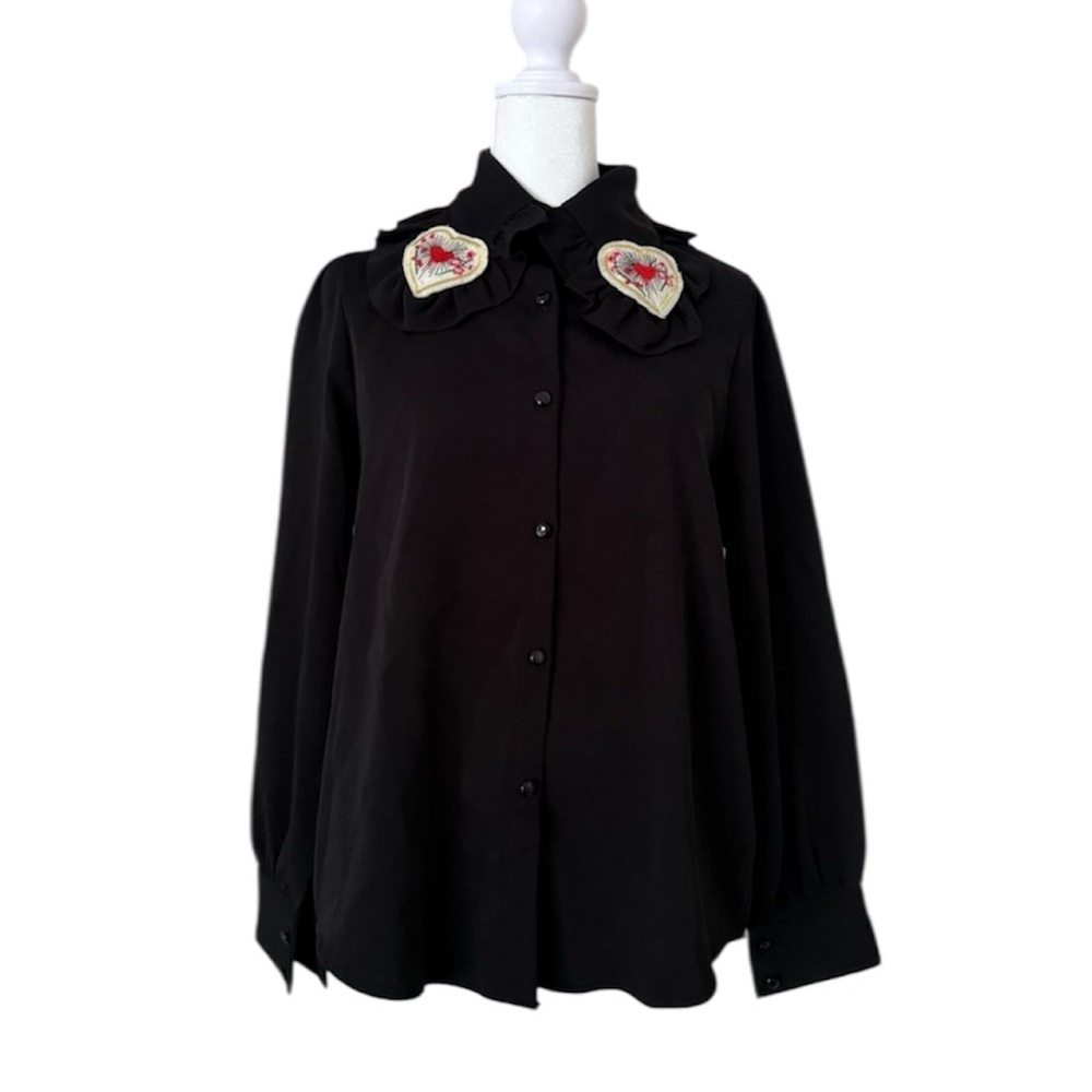 Vannie Tokyo Japanese Streetwear - Button down embroidered hearts Women’s S